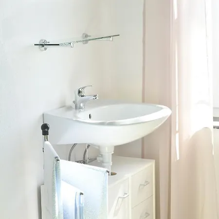 Lueggerts אורחן