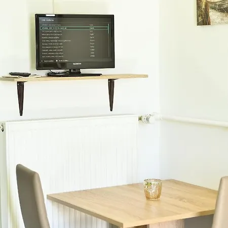 Lueggerts אורחן